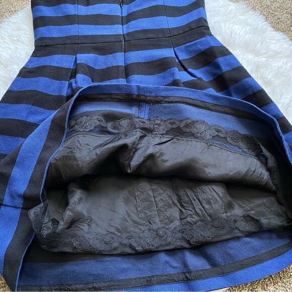 Trina Turk Strapless Mini Dress NEW Pockets Black Blue Striped Women’s 12 Lined - Picture 9 of 12